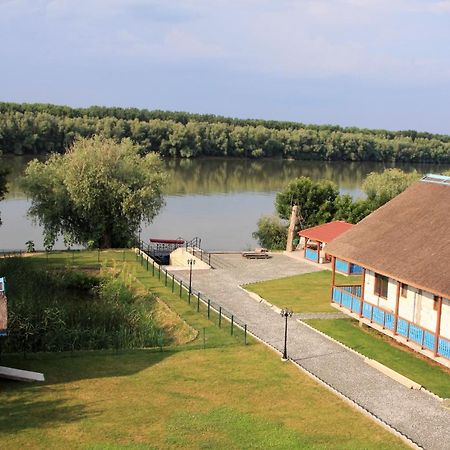 Camere De Inchiriat Băltenii de Sus Eksteriør bilde