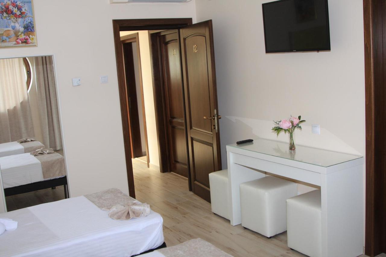 Camere De Inchiriat Băltenii de Sus Eksteriør bilde