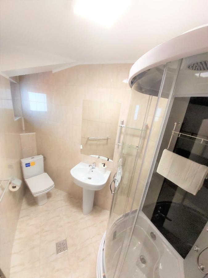 Camere De Inchiriat Băltenii de Sus Eksteriør bilde