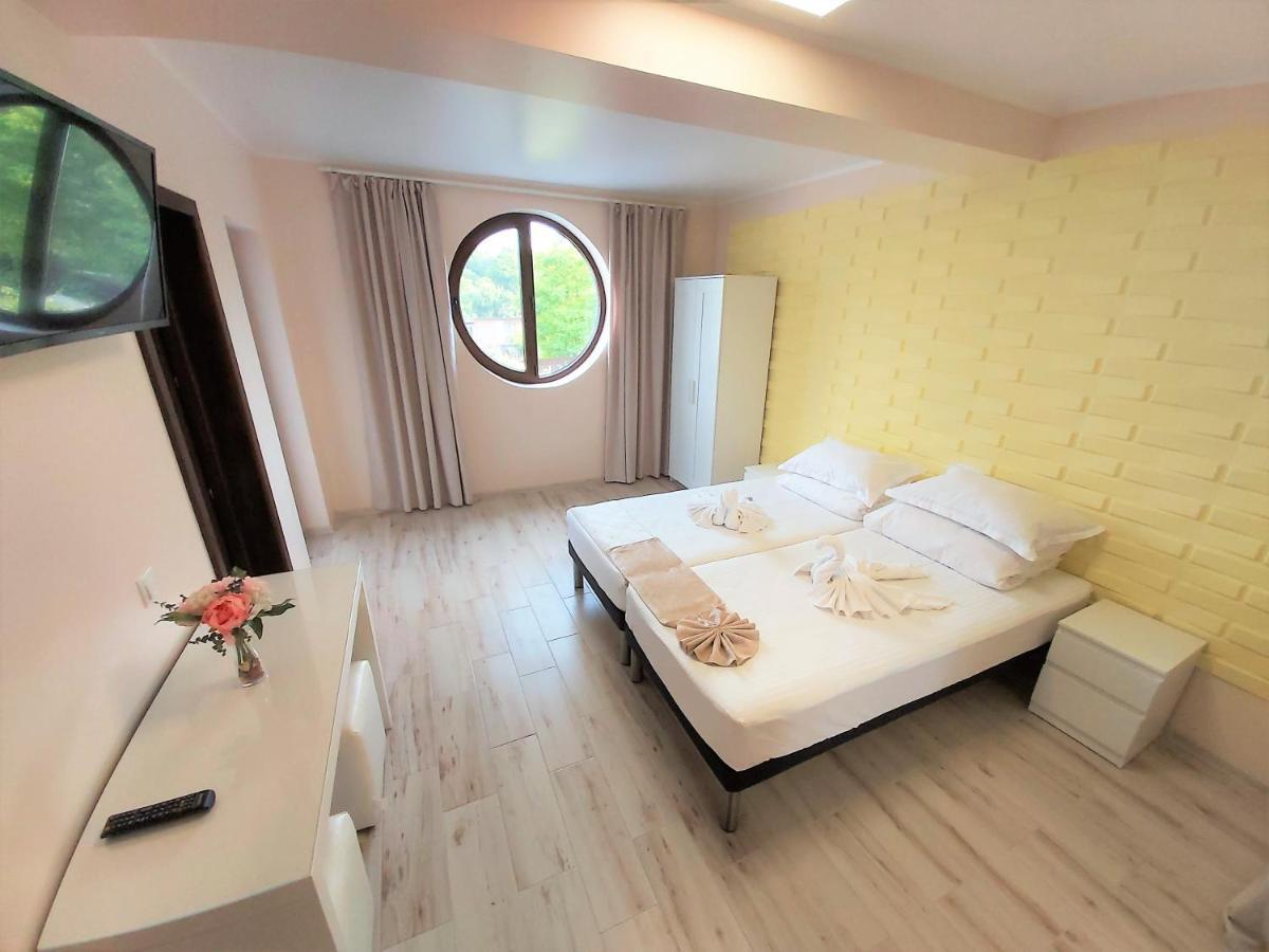 Camere De Inchiriat Băltenii de Sus Eksteriør bilde